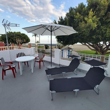 Beachfront House Малага Екстер'єр фото